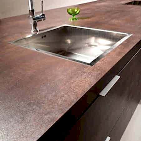 "Neolith Iron Corten ile Şıklık ve Dayanıklılığın Buluşması: Modern Yaşam Alanlarına Eşsiz Bir Dokunuş"