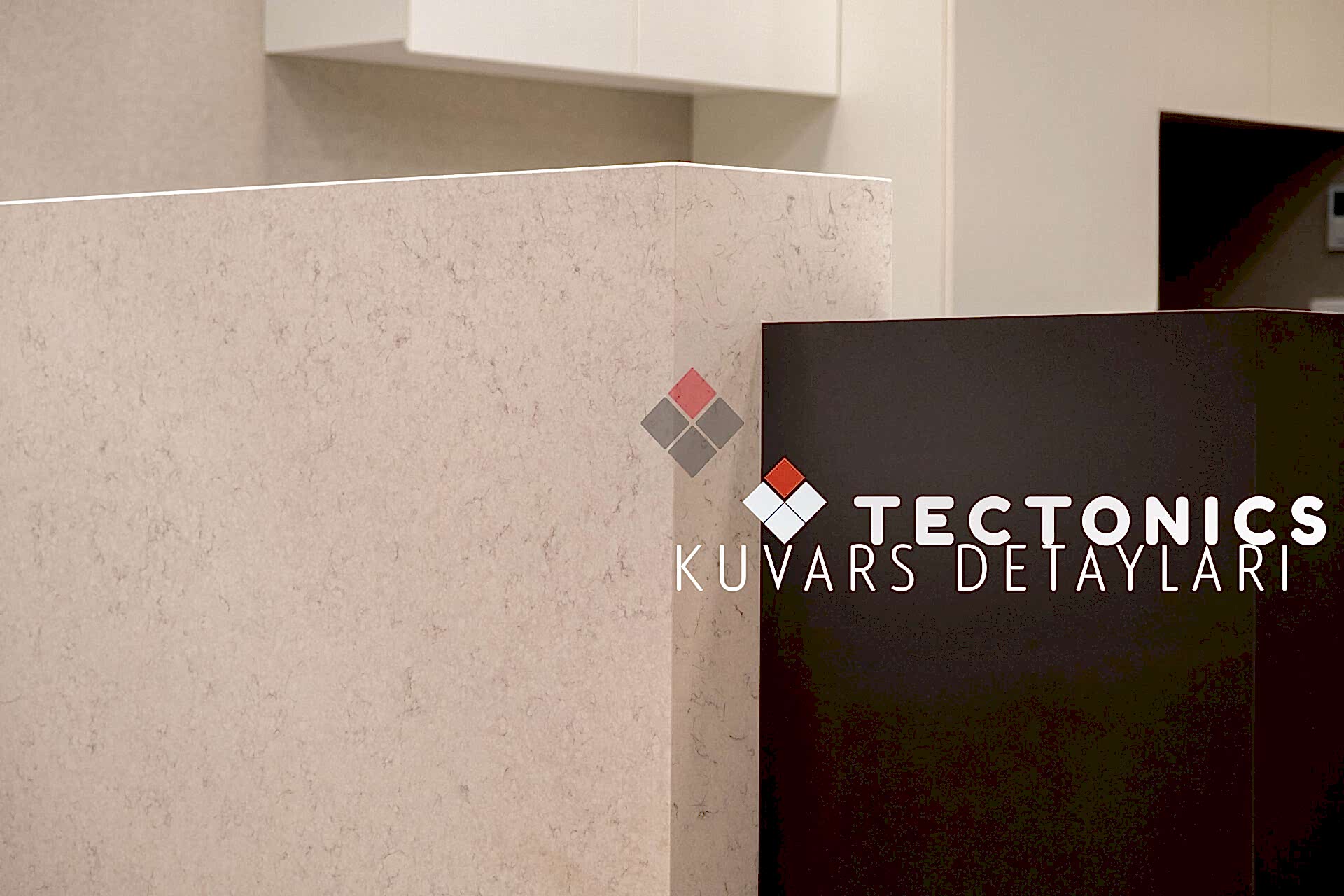 Malzemenin Tektonik Kullanımı: Kuvars Karşılama Bankoları